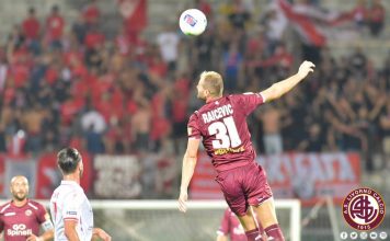 ZVANIČNO: Raičević pojačao Pistojeze